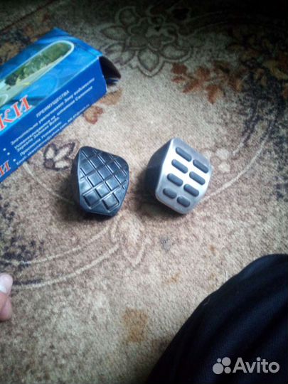 Накладки на педали