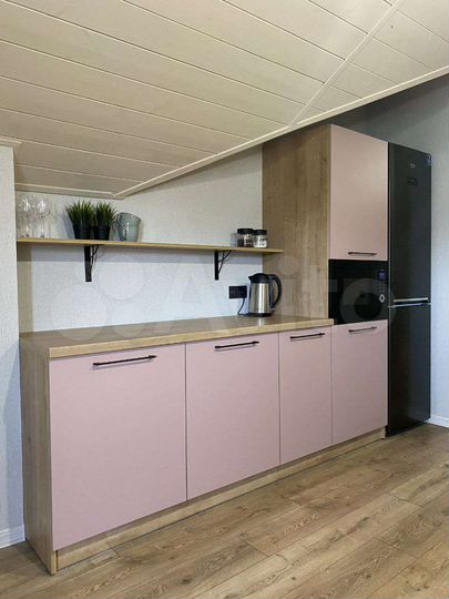 3-к. квартира, 140 м², 3/3 эт.