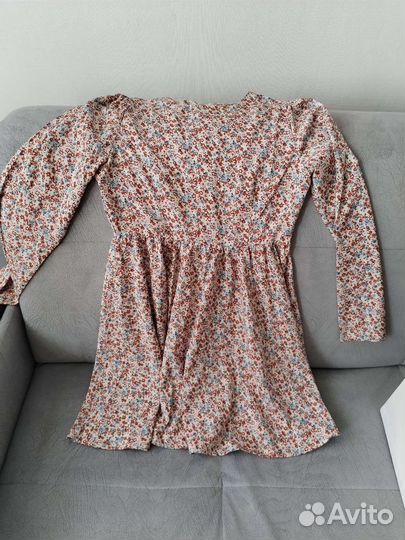 Бесплатно. Пакет одежды на девушку 44-46