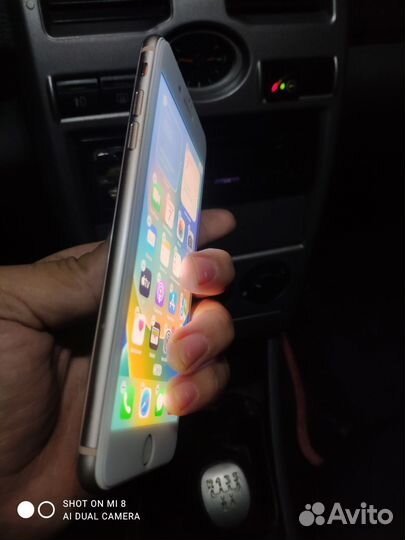 iPhone 8 Plus, 64 ГБ