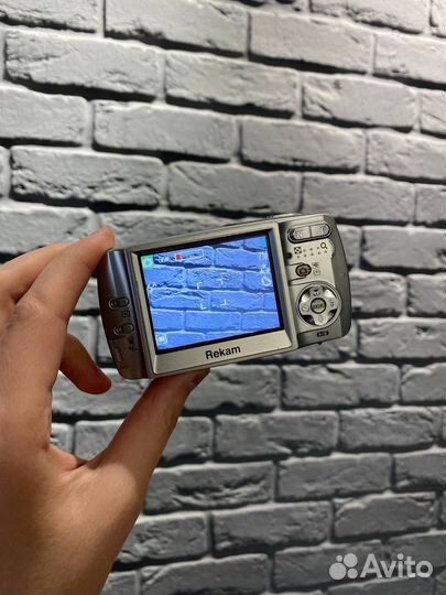 Компактный фотоаппарат Rekam iLook-555