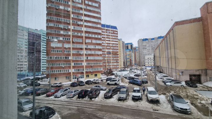 Пространство 1100 м² под офис /торговлю / услуги