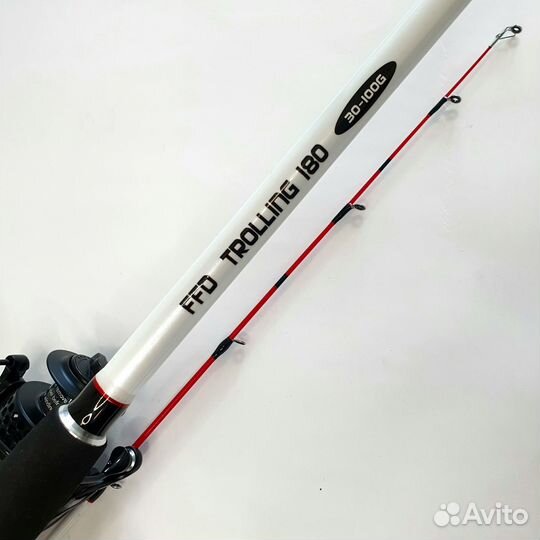 Спиннинг Убийца Крокодила 1,8/2,1/2,4м с катушкой