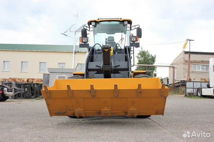 Фронтальный погрузчик XCMG ZL26FV, 2023