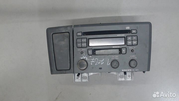 Магнитола Volvo S60, 2003
