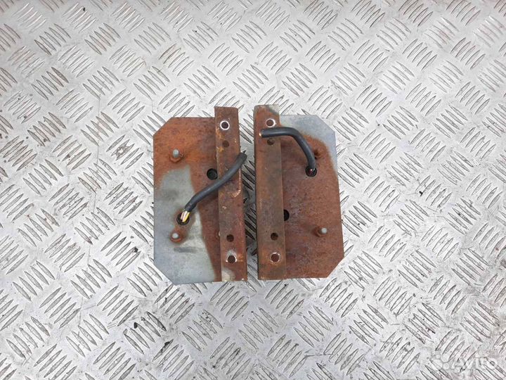 Дополнительные габаритные огни Iveco Daily 00-14