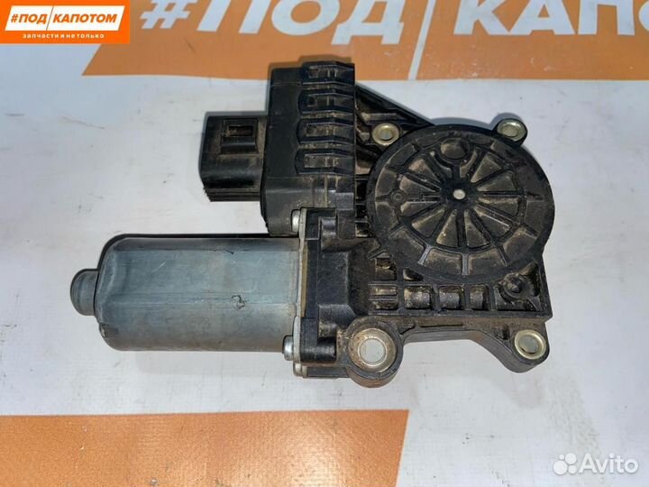 Моторчик стеклоподъемника передний левый Ford 3