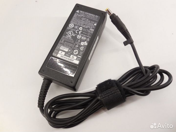 Блок питания TopON для Toshiba 19V 3.95A (5.5x2.5)