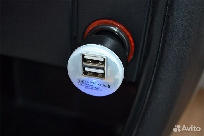 Автомобильное зарядное устройство, адаптер 2 USB