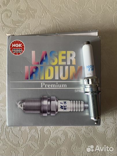 Свеча зажигания BMW 12120040551