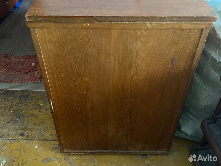 Продам швейную машинку