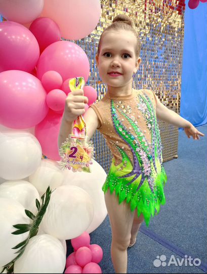 Купальник гимнастический для выступлений