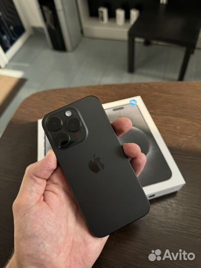 iPhone 15 Pro, 256 ГБ
