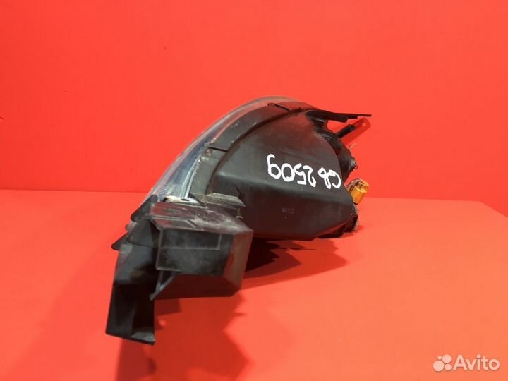 Фара для Mazda Mazda 3 BK Z6 VE 1.6 dohc (Б/У)