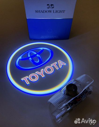 Лазерная проекция на Toyota