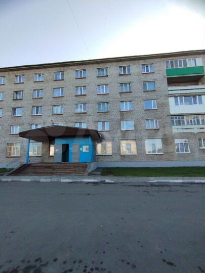 Комната 18 м² в 8-к., 5/5 эт.