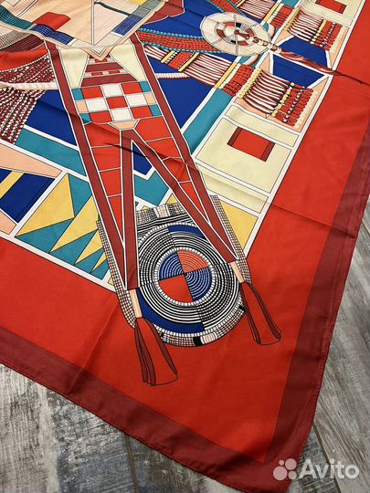 Платок шелковый большой Hermes красный