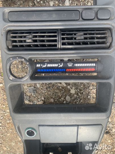 Центральная панель ваз 2114