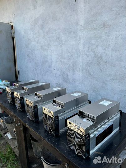 Whatsminer m50s 122th бу