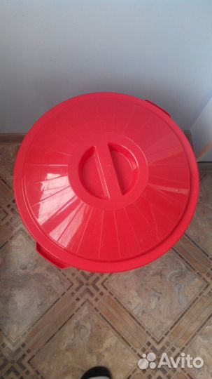 Емкость-контейнер для белья