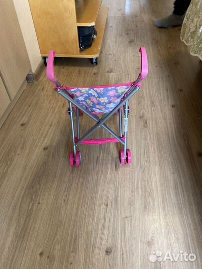 Коляска кукольная