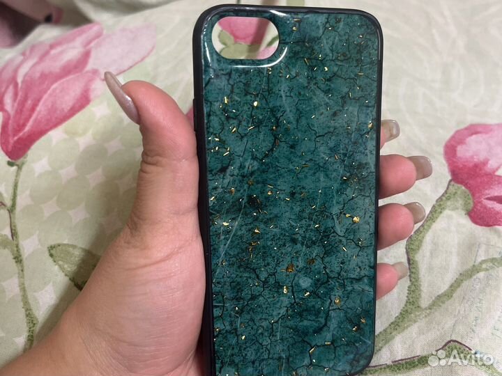 Чехол на iPhone 7