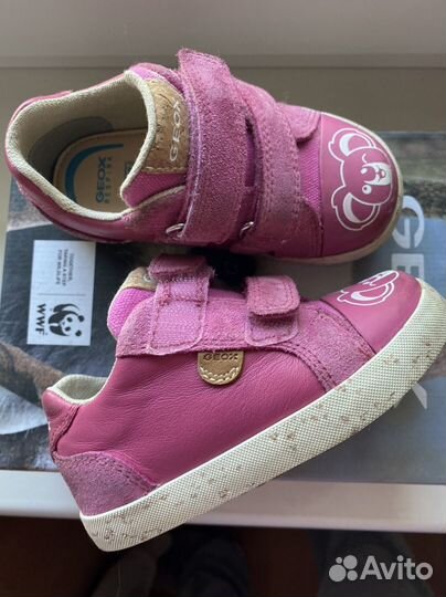 Кроссовки для девочки geox