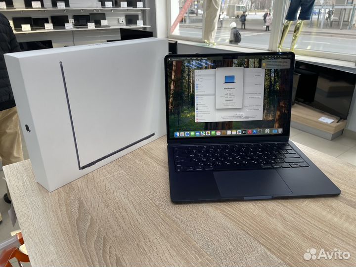 Apple macbook air 13 2022 m2 8/256