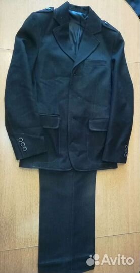 Школьный костюм