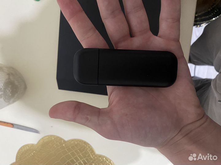 Модем 4g второй без usb со вторым есть коробка