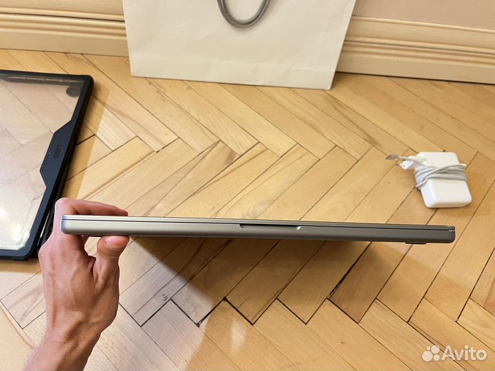 MacBook Pro 16 M1 Pro 32Gb 1Tb 149 циклов