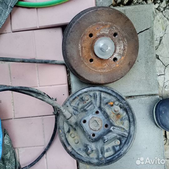 Тормозные барабаны Рено Логан 2012