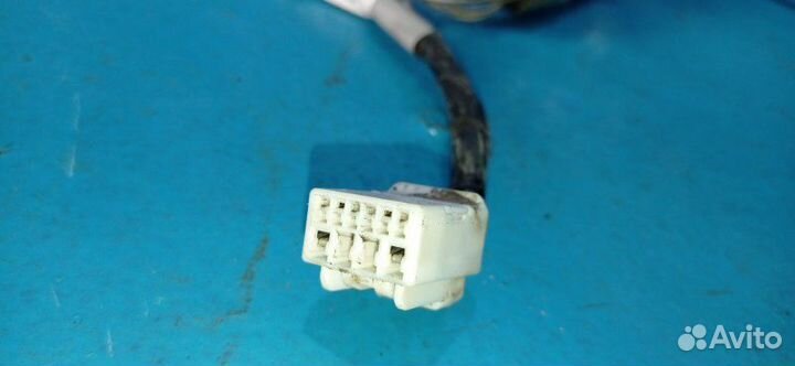 Проводка двери Toyota Verso минивен 2ZR-FE 2009