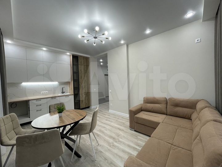 2-к. квартира, 55 м², 3/16 эт.