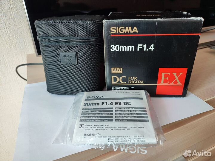 Объектив Sigma AF 30mm f/1.4 EX DC HSM для Nikon