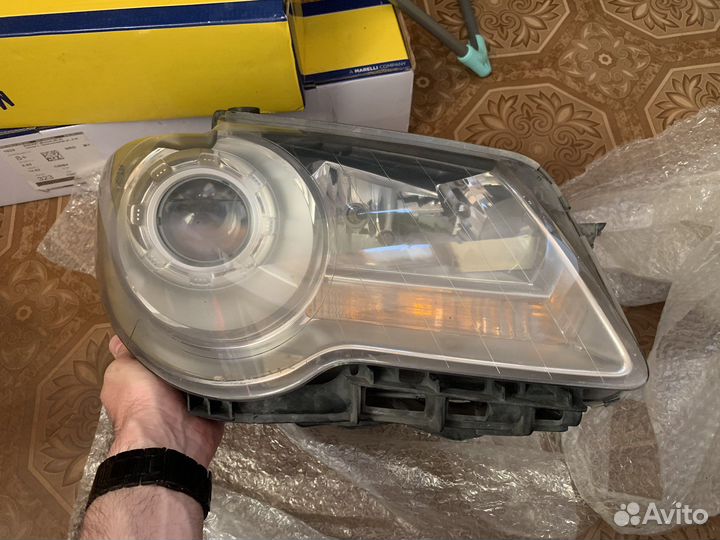 Продам фара правая volkswagen touran