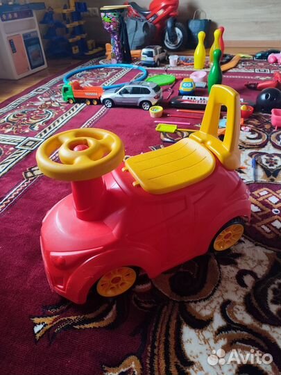 Детская машинка каталка