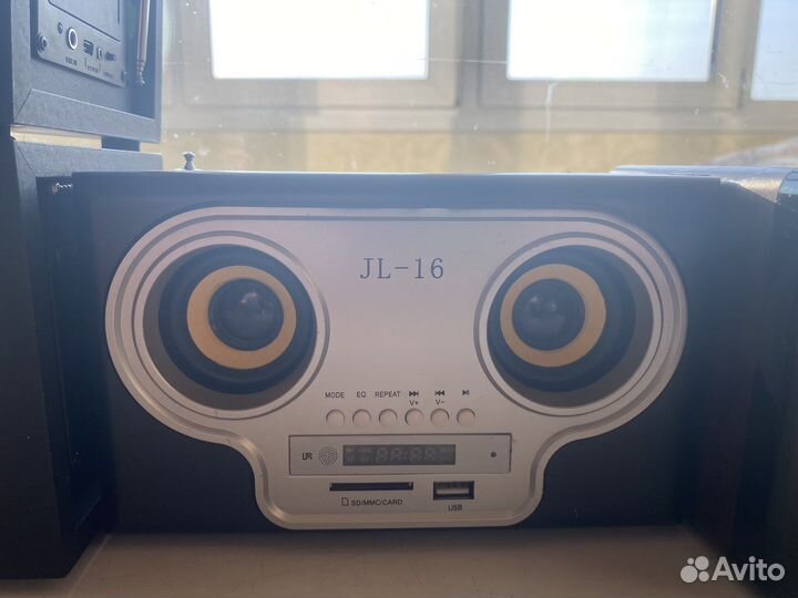 Радиоприемник,колонки