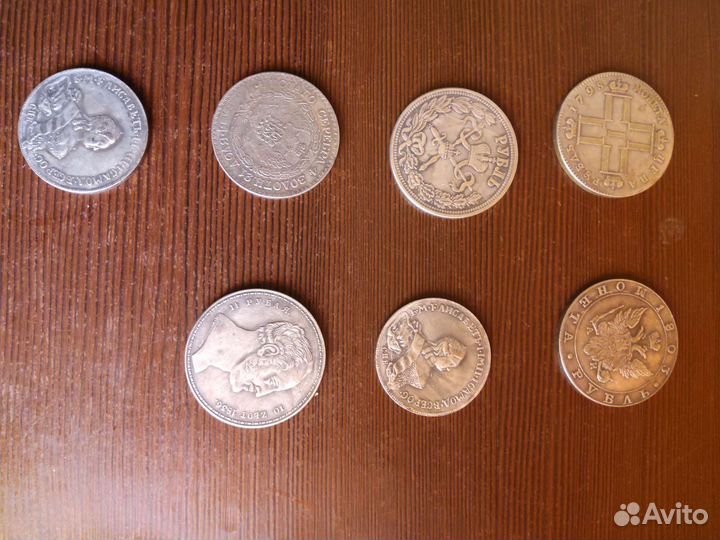 Продам старинные монеты 1800г