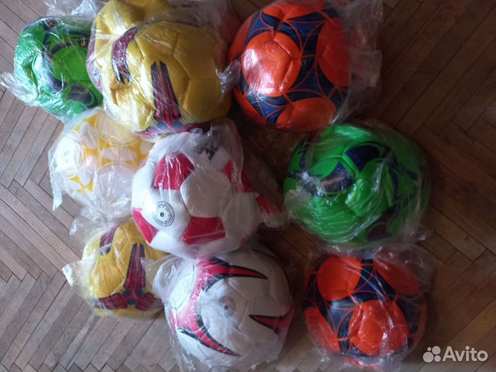 Футбольный мяч