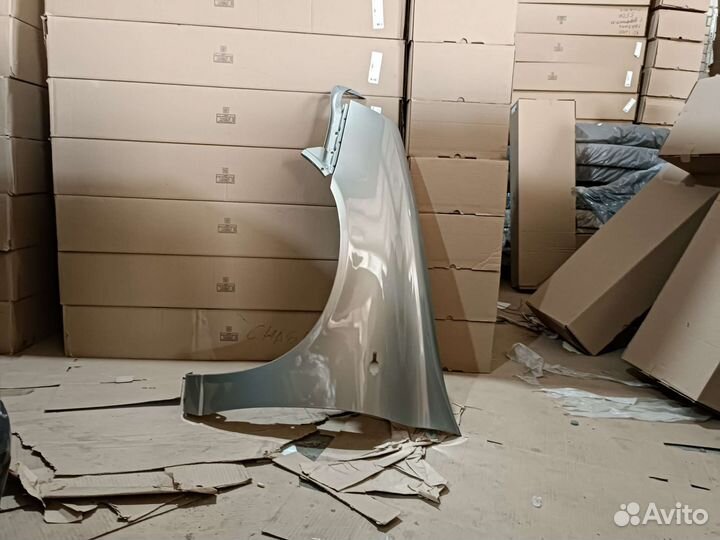 Крыло левое калина цвет мускат 620