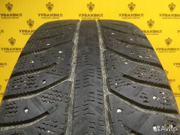 Bridgestone Ice Cruiser 7000 205/60 R16 92T