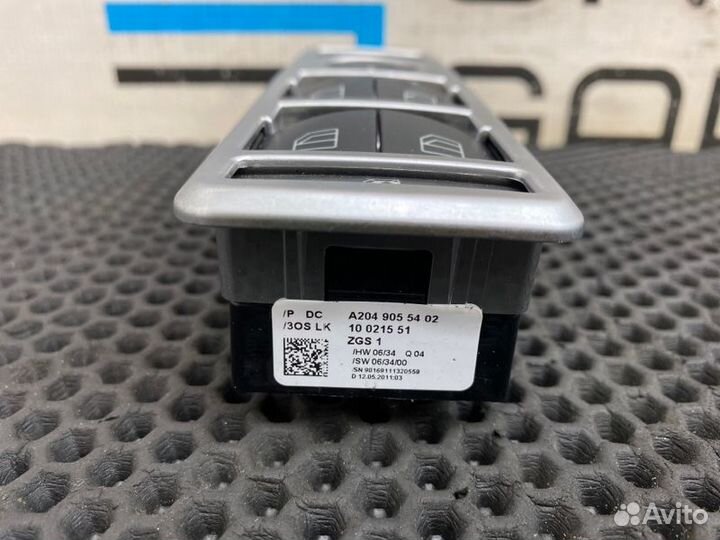 Блок стеклоподъемников Mercedes-Benz C-Class W204