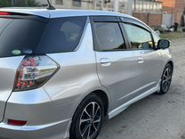 Honda Fit Shuttle 1.5 CVT, 2013, 122 000 км, с пробегом, цена 1 250 000 руб.