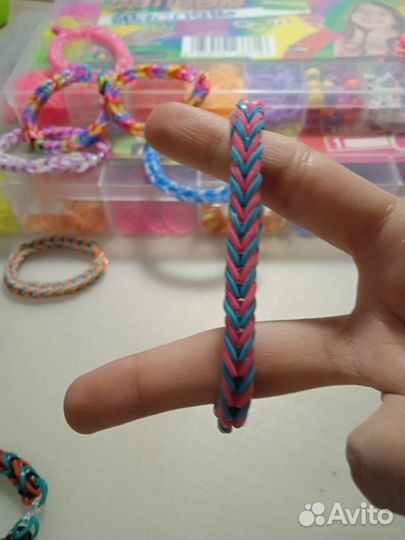 Браслеты из резиночек