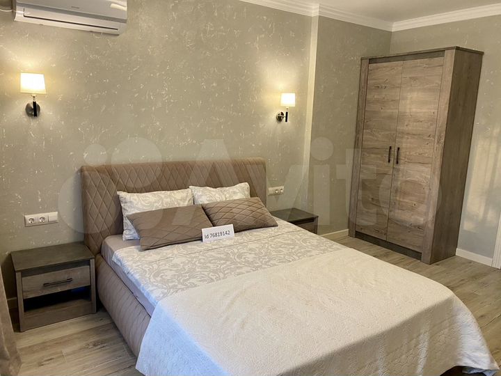 2-к. квартира, 54 м², 2/3 эт.