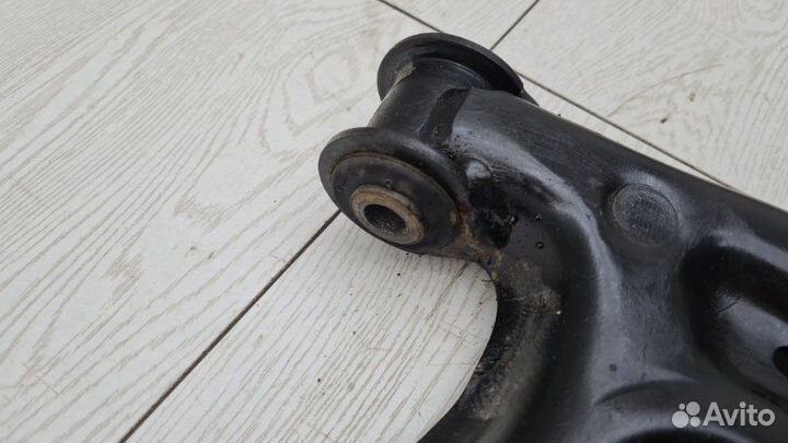 Рычаг передний правый нижний Vw Polo 4 BUD 2008