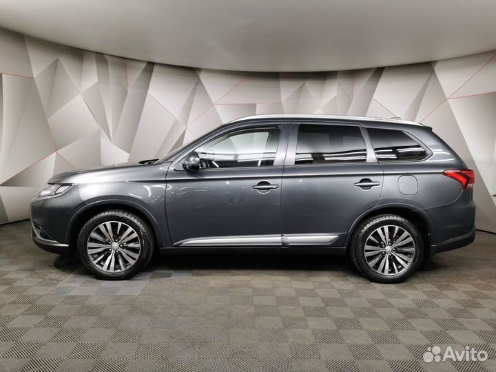 Mitsubishi Outlander 2.0 CVT, 2019, 135 837 км