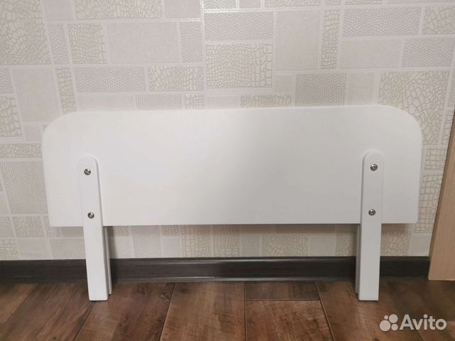 Бортик на кроватку