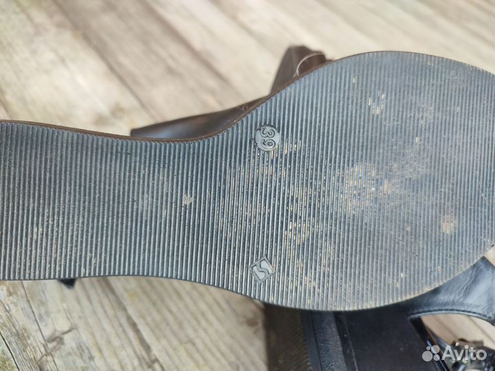 Босоножки натуральная кожа 39